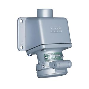 TOMACORRIENTE D/ALUMINIO 30A 600VAC 2P+T NEMA 4X C/CAJA  + INGRESOS DE 3/4" ADRE302375 Appleton